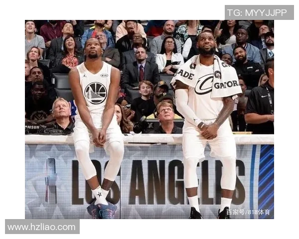 皮蓬与奥克利的篮球对决：技术与力量的巅峰较量解析